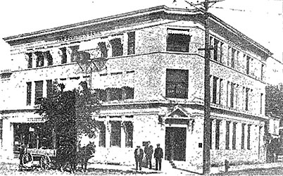 Dominion Bank Building in Selkrik 1913