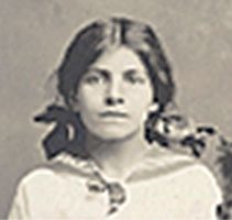 Elizabeth McLennan about 1920