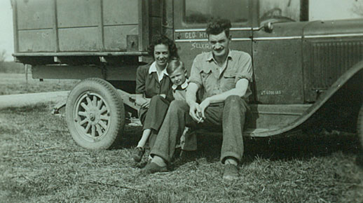 Archie McLeod and wife Isobel in 1947