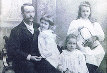 Eugene Walters and Daughters circa 1902