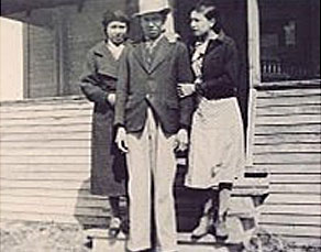 Clara, Howard & Grace Oig