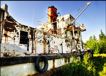 Old NTCL Tug at Hay River