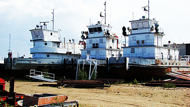 Old Tub Boats at Hay River