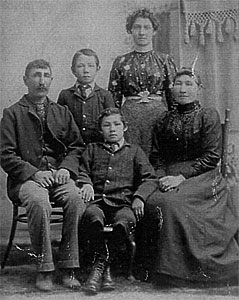 Family of Robert Moore in 1905